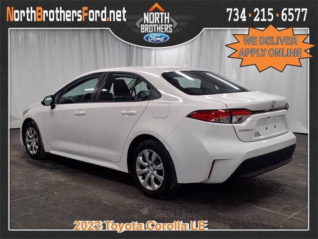 2023 Toyota Corolla LE