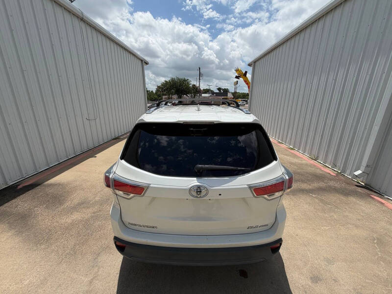 2014 Toyota Highlander XLE