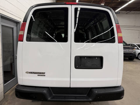 2012 Chevrolet Express 2500