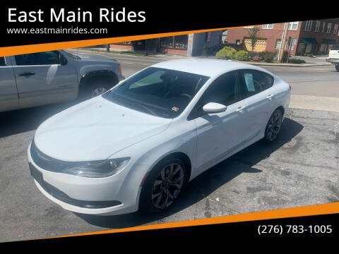 2015 Chrysler 200 for sale at East Main Rides in Marion VA