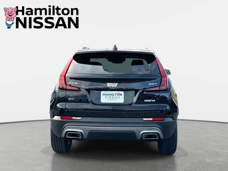 2023 Cadillac XT4 Premium Luxury