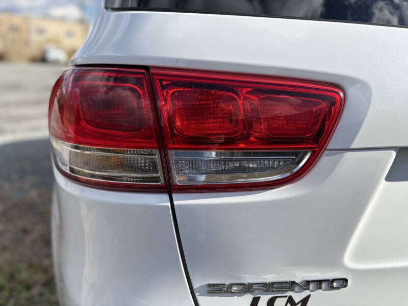 2018 Kia Sorento LX V6