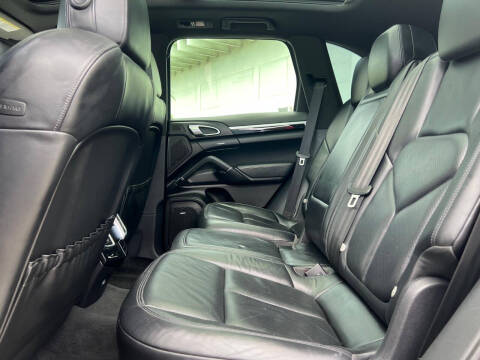 2012 Porsche Cayenne S