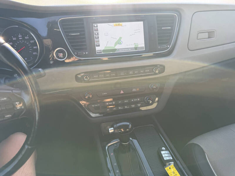 2015 Kia Sedona SX Limited