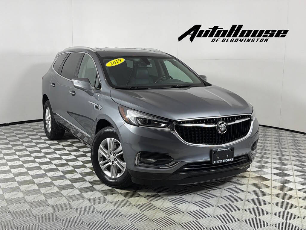 2019 Buick Enclave Essence's photo