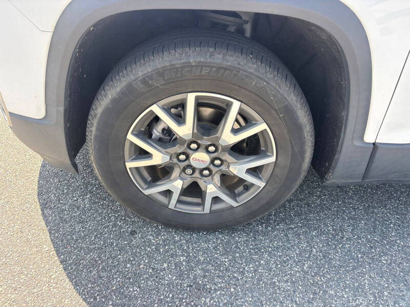 2021 GMC Acadia SLE