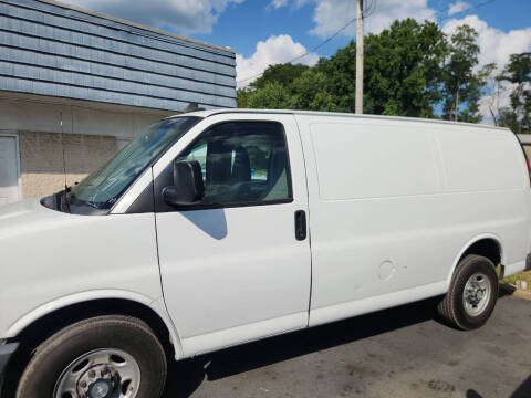 2017 GMC Savana 2500