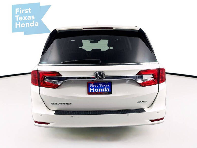 2019 Honda Odyssey Elite