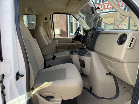 2014 Ford E-Series E-350 SD XLT