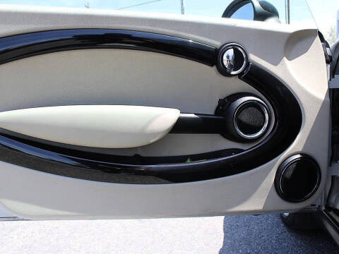 2011 MINI Cooper John Cooper Works