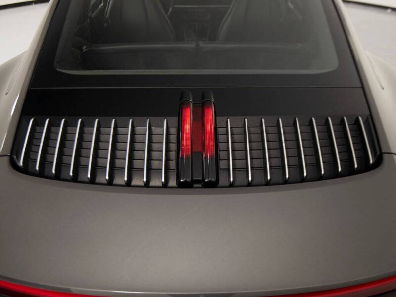 2022 Porsche 911 Carrera 4S
