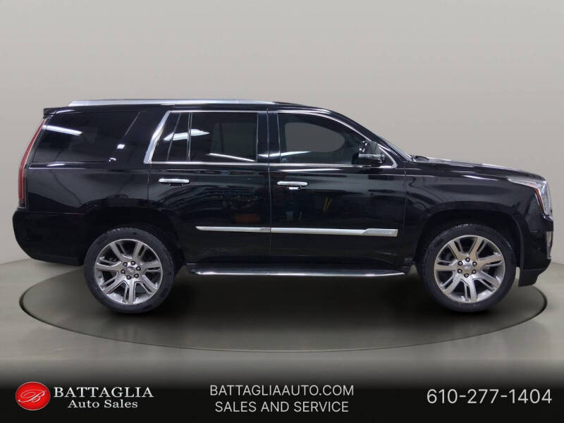 2019 Cadillac Escalade Luxury