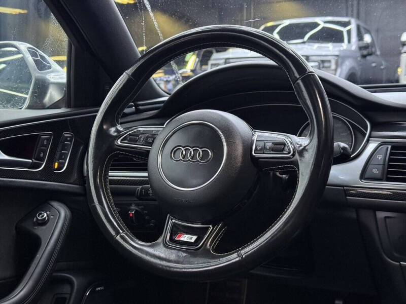 2017 Audi S6 4.0T quattro Premium Plus