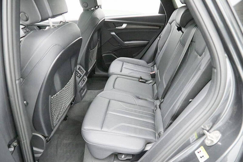 2023 Audi Q5 Sportback quattro S line Prem Plus 45 TFSI