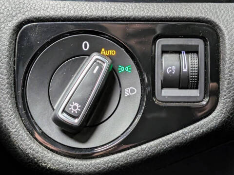 2019 Volkswagen Golf R 4Motion