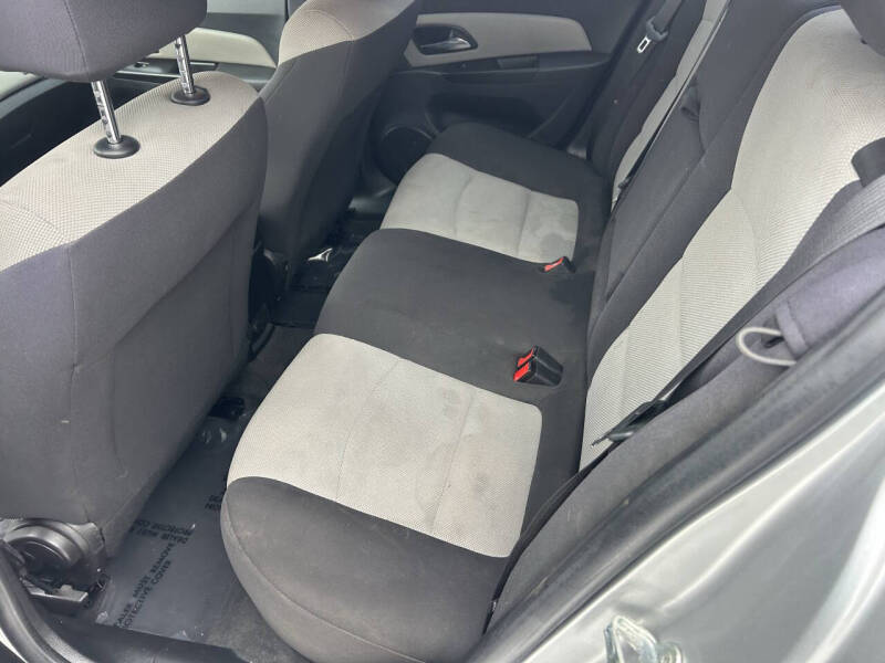 2014 Chevrolet Cruze LS Auto