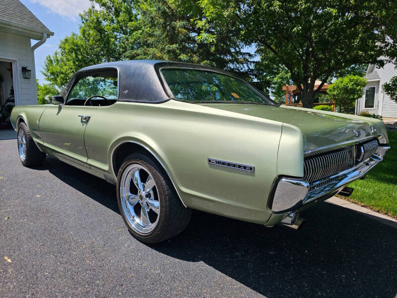 1967 Mercury Cougar XR7