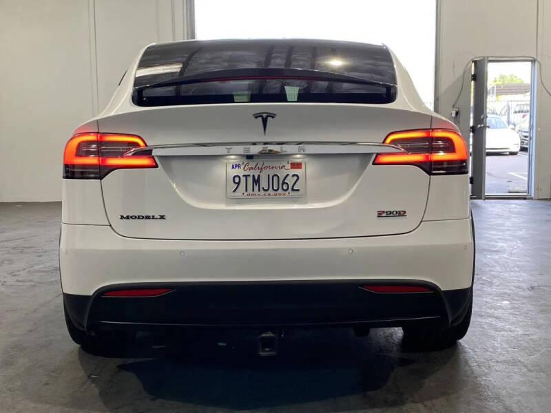 2016 Tesla Model X P90D