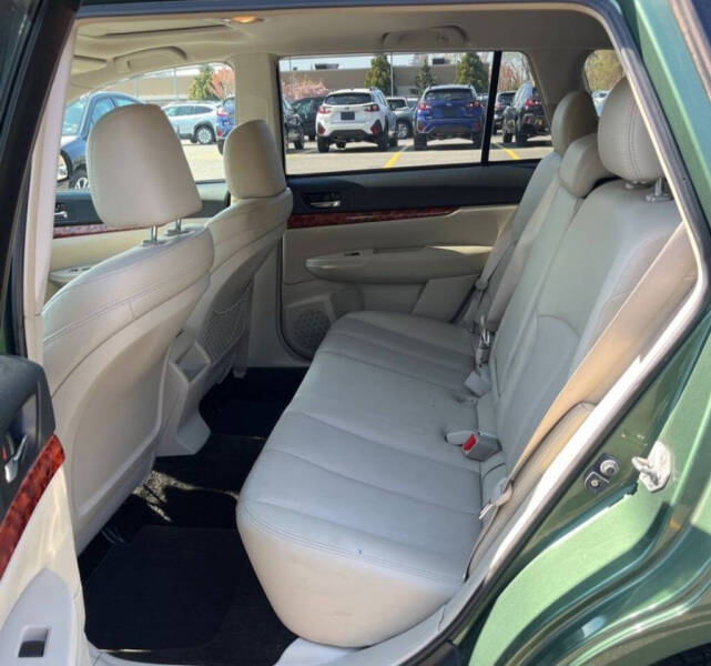 2011 Subaru Outback 3.6R Limited