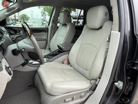 2017 Buick Enclave Leather