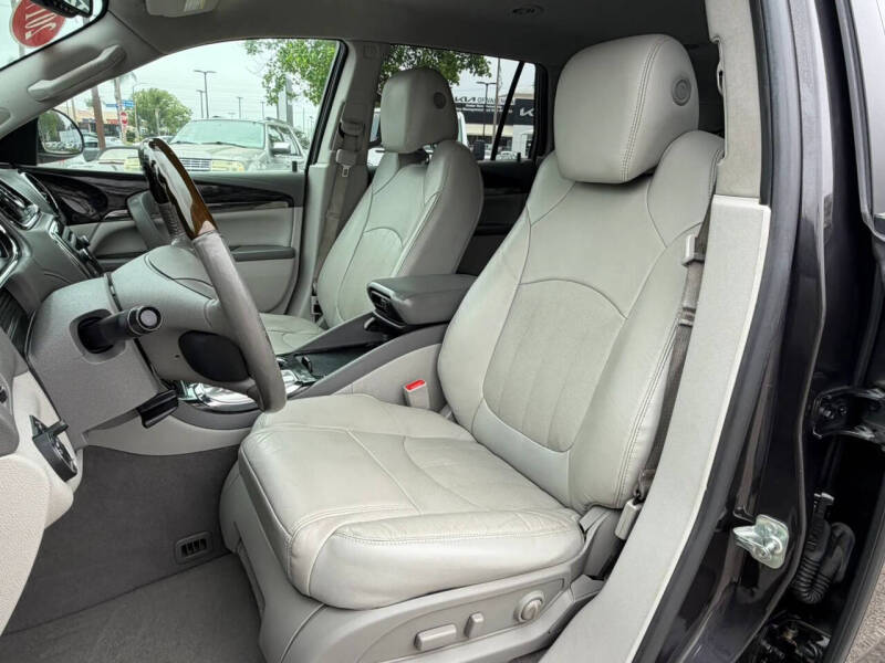 2017 Buick Enclave Leather