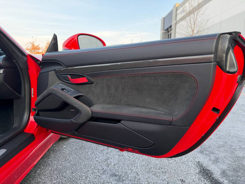 2022 Porsche 718 Boxster Spyder