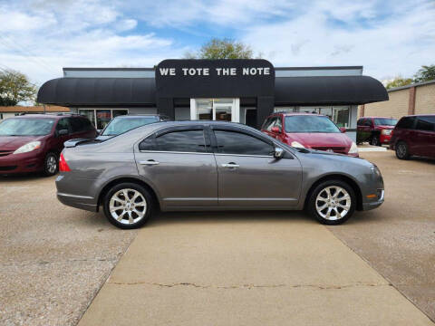 2012 Ford Fusion for sale at First Choice Auto Sales in Moline IL