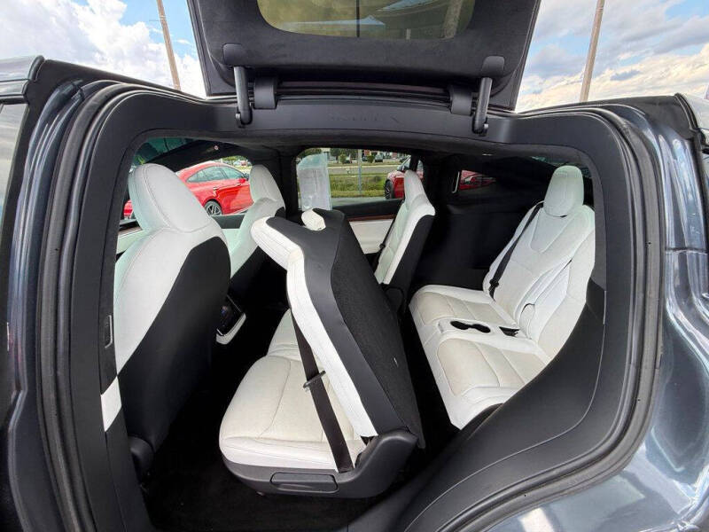 2022 Tesla Model X