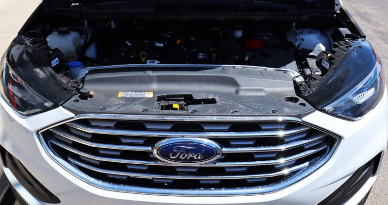 2021 Ford Edge SE