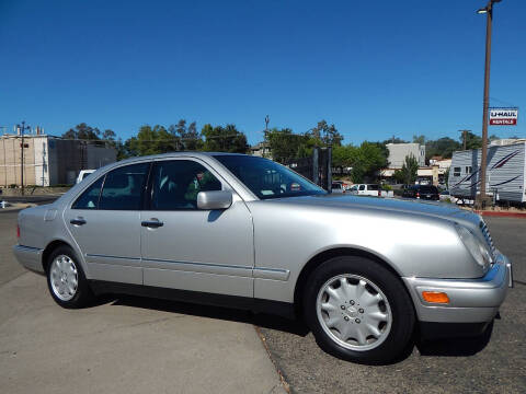 1999 Mercedes-Benz E-Class E 320