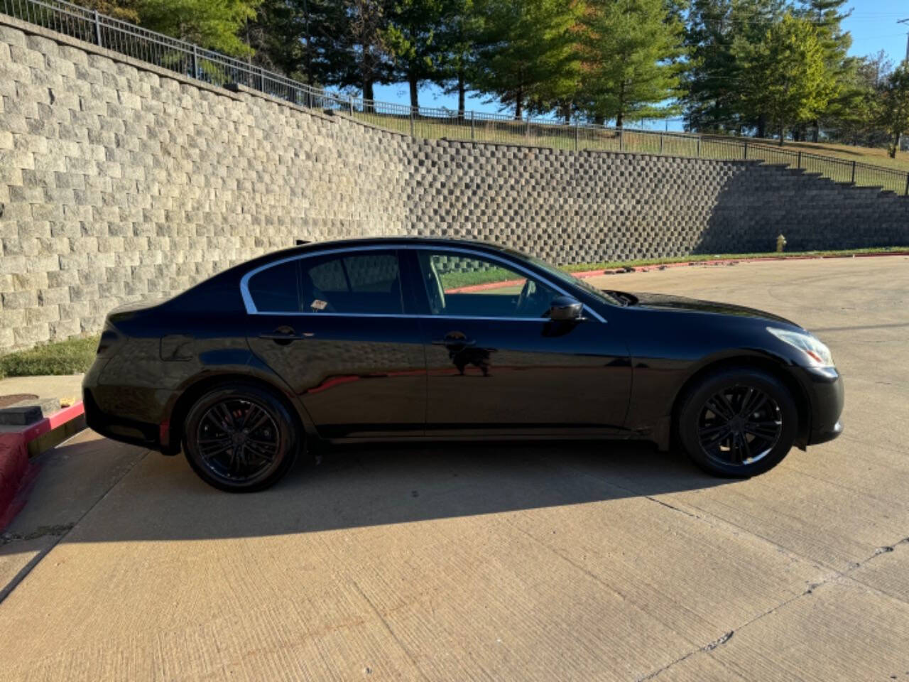 2012 INFINITI G37 Sedan for sale at 10-4 AUTO GROUP LLC in Raytown, MO