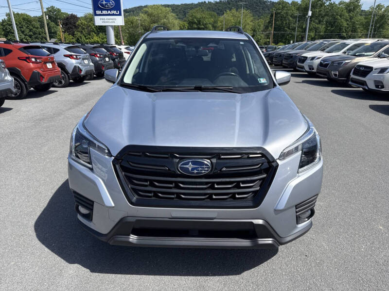 2022 Subaru Forester Premium