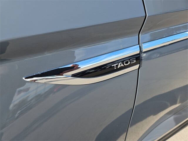 2022 Volkswagen Taos SE 4Motion