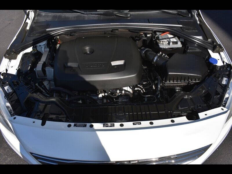 2016 Volvo S60 T5 Drive-E Premier