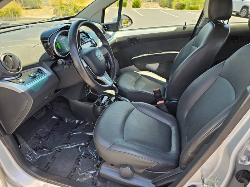 2016 Chevrolet Spark EV 2LT