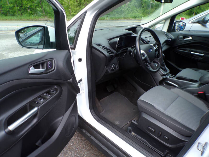 2017 Ford C-MAX Hybrid SE