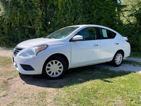 2018 Nissan Versa