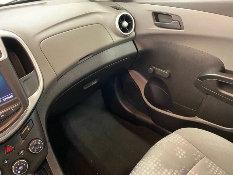 2020 Chevrolet Sonic LT