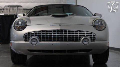 2004 Ford Thunderbird Deluxe