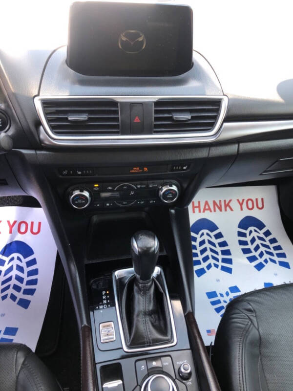 2017 Mazda MAZDA3 Grand Touring