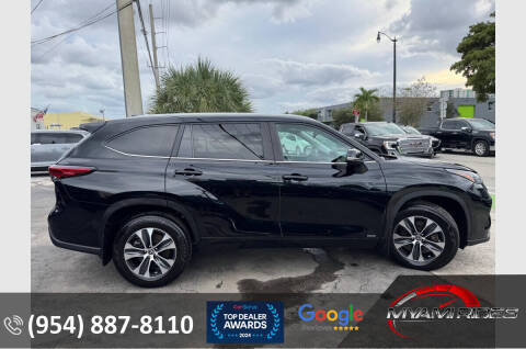 2023 Toyota Highlander Hybrid XLE