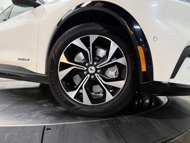 2021 Ford Mustang Mach-E Premium