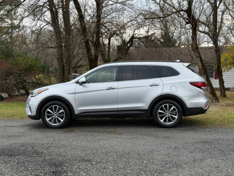 2017 Hyundai Santa Fe SE