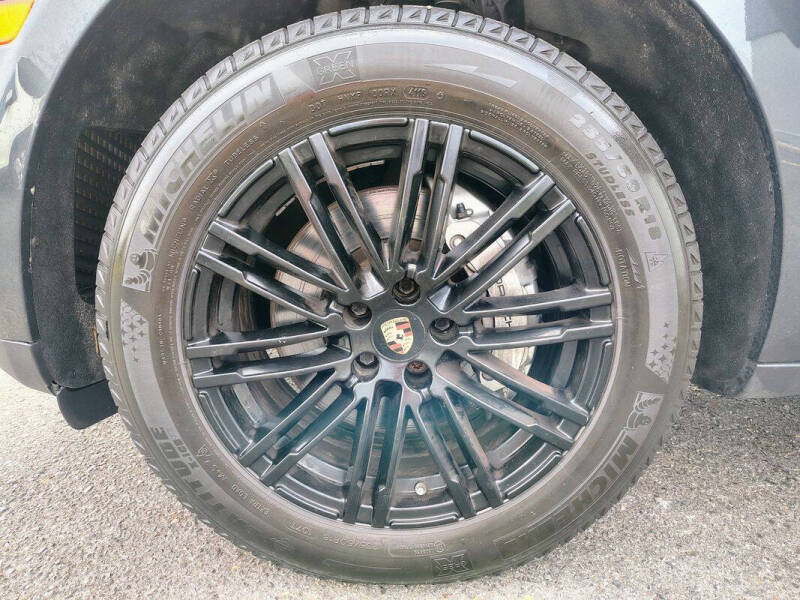2017 Porsche Macan S