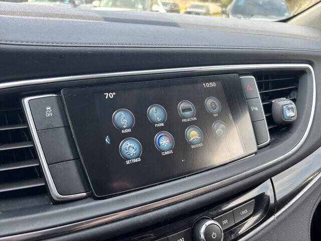 2018 Buick Enclave Essence