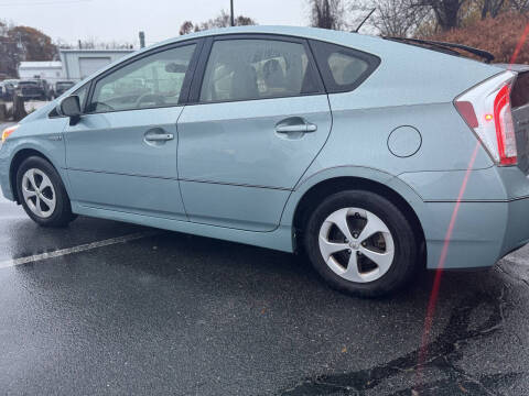 2014 Toyota Prius Two