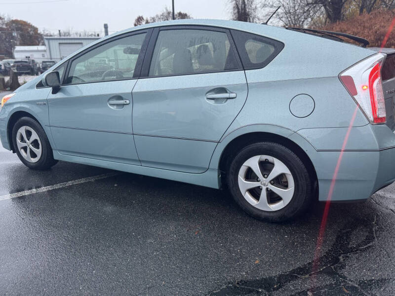 2014 Toyota Prius Two