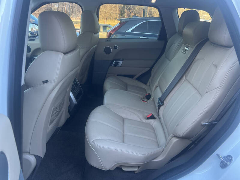 2015 Land Rover Range Rover Sport SE