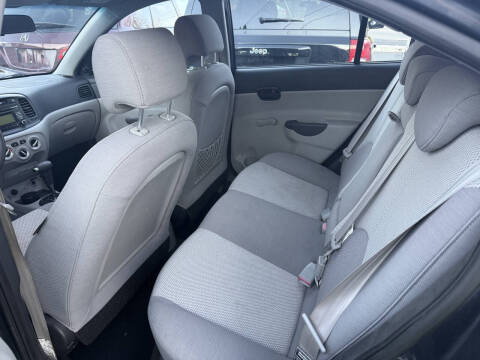 2009 Hyundai Accent GLS