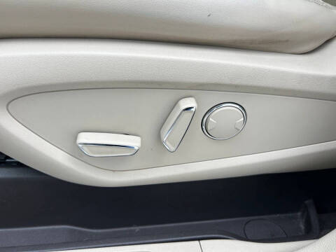 2017 Lincoln MKC Select